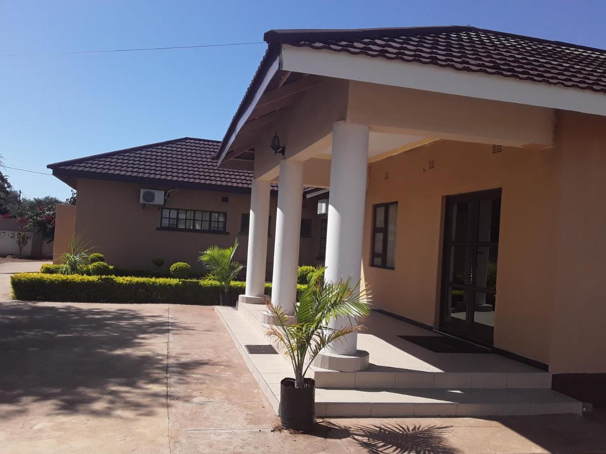 Rest & Digest Bed & Breakfast Serowe Eksteriør bilde